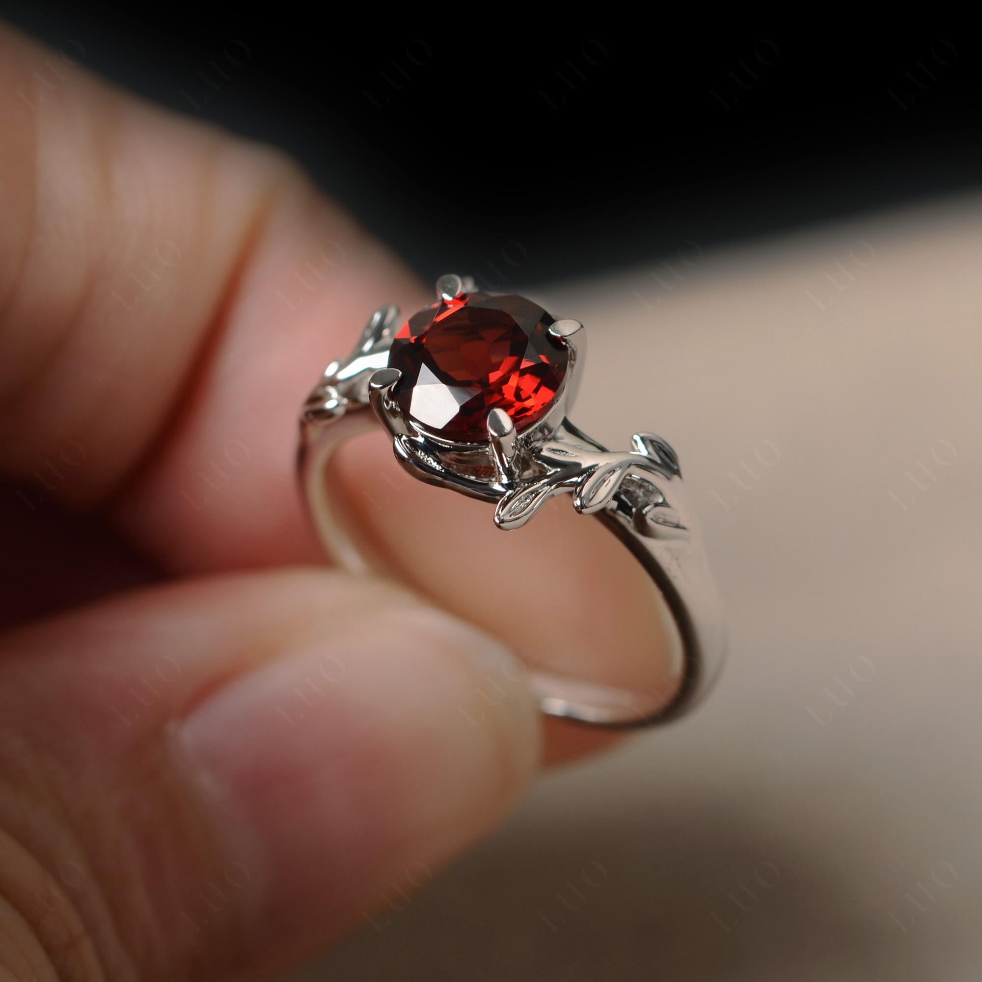 Garnet Vine Ring - LUO Jewelry