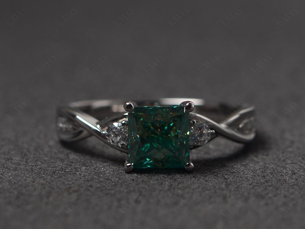 Green Moissanite Princess Cut Twist Engagement Ring - LUO Jewelry