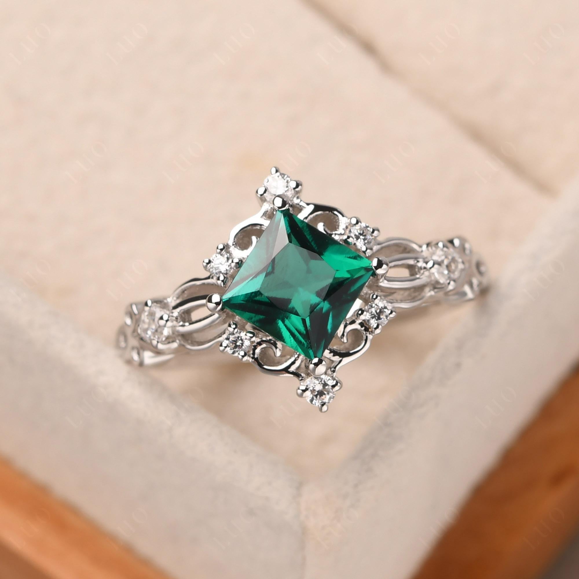 Emerald Art Deco Ring - LUO Jewelry