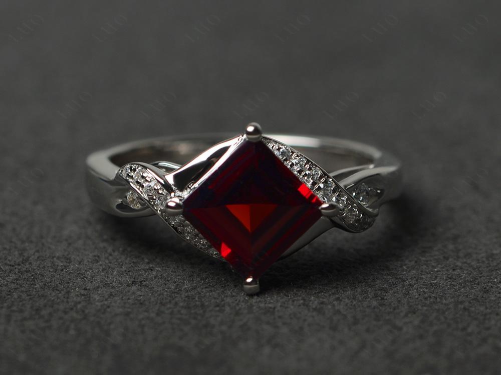 Garnet Twisted Promise Ring - LUO Jewelry