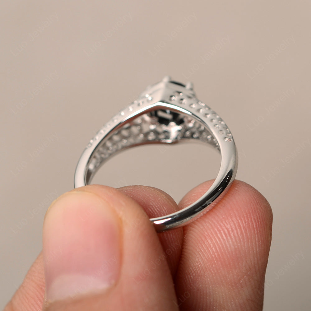 6 Prong Vintage Black Stone Solitaire Engagement Ring - LUO Jewelry
