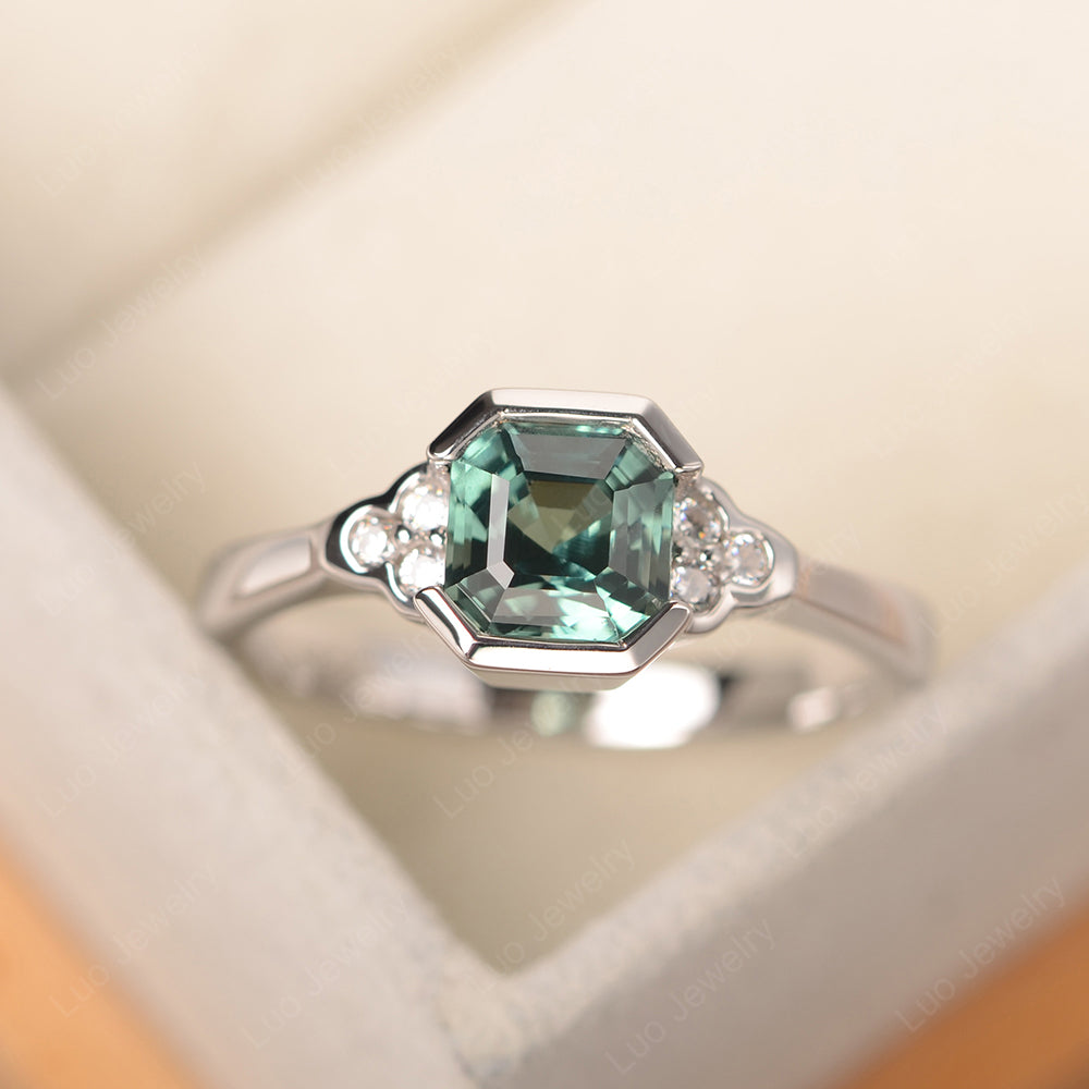 Anillo de zafiro verde de Asscher Cut Vintage Luo