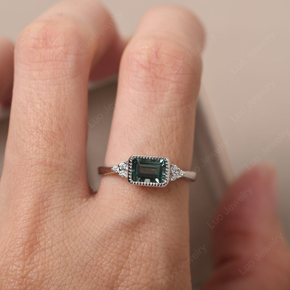 Vintage Horizontal Bezel Set Green Sapphire Ring - LUO Jewelry