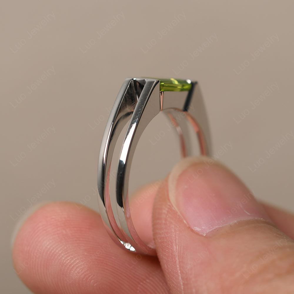 East West Peridot Solitaire Ring - LUO Jewelry