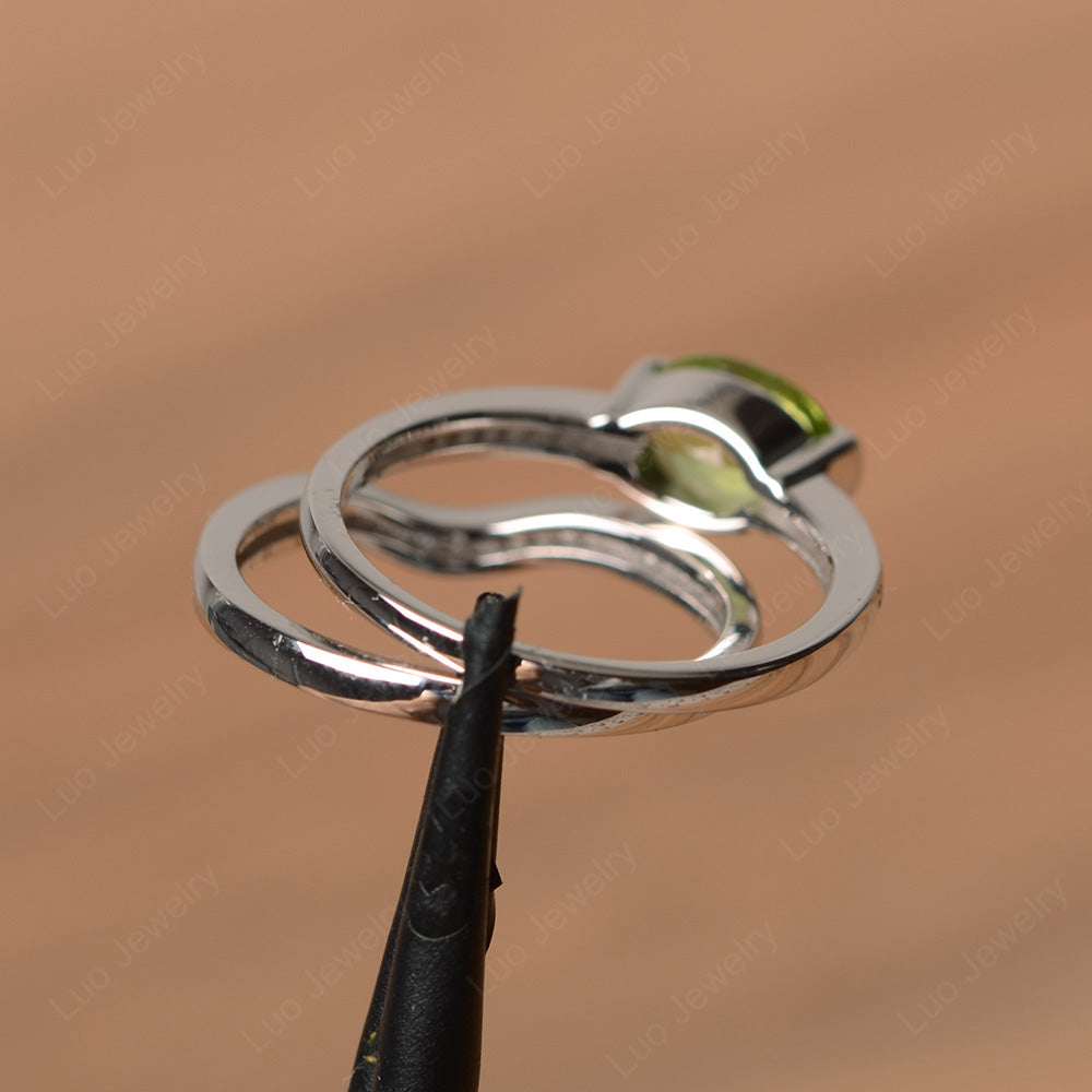 Oval Cut East West Peridot Bridal Set Ring - LUO Jewelry