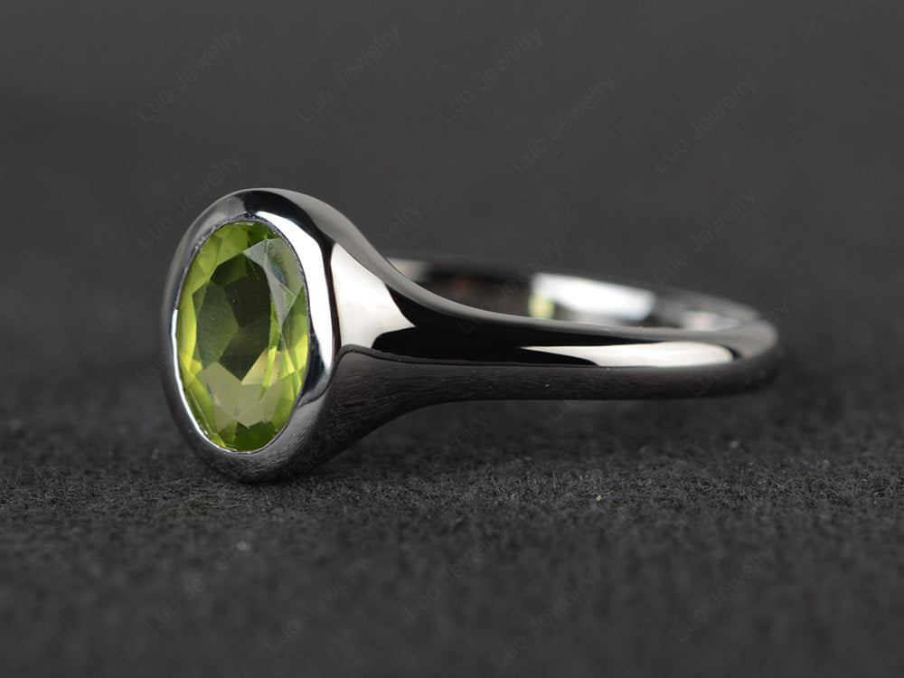 Simple Oval Bezel Set Peridot Ring White Gold - LUO Jewelry
