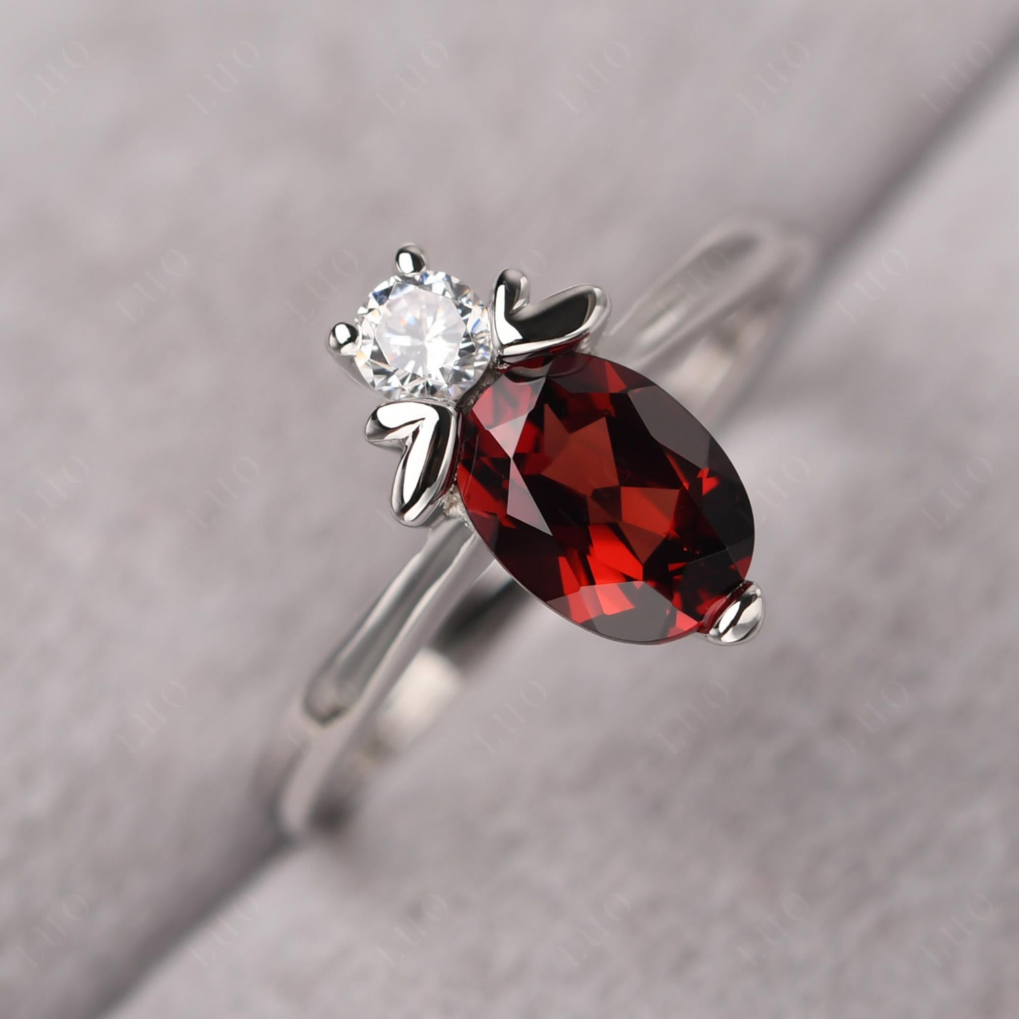 Garnet Nature Inspired Bee Ring - LUO Jewelry