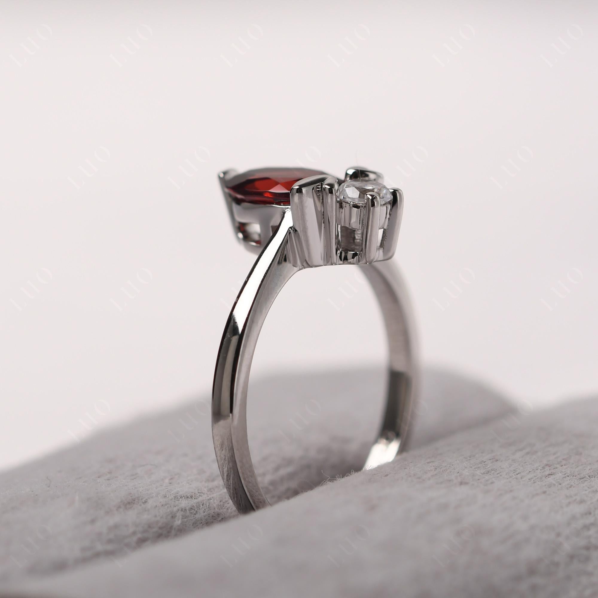 Garnet Nature Inspired Bee Ring - LUO Jewelry