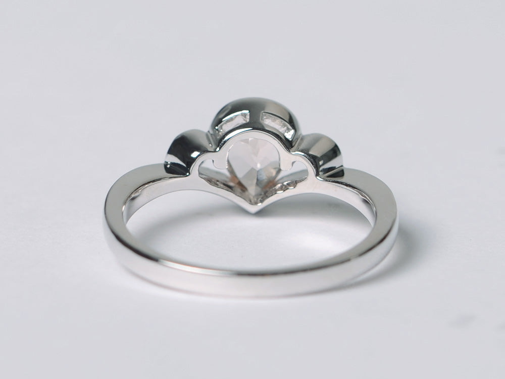Dainty Pear Shaped Morganite Engagement Ring - LUO Jewelry