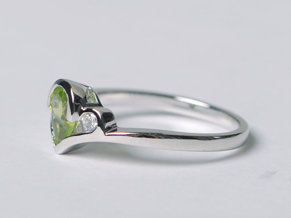 Dainty Pear Shaped Peridot Engagement Ring - LUO Jewelry