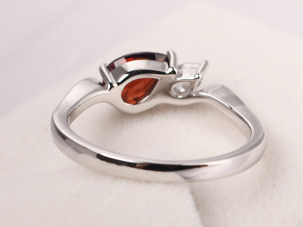 Unique Mothers Rings 2 Stones Garnet Ring - LUO Jewelry