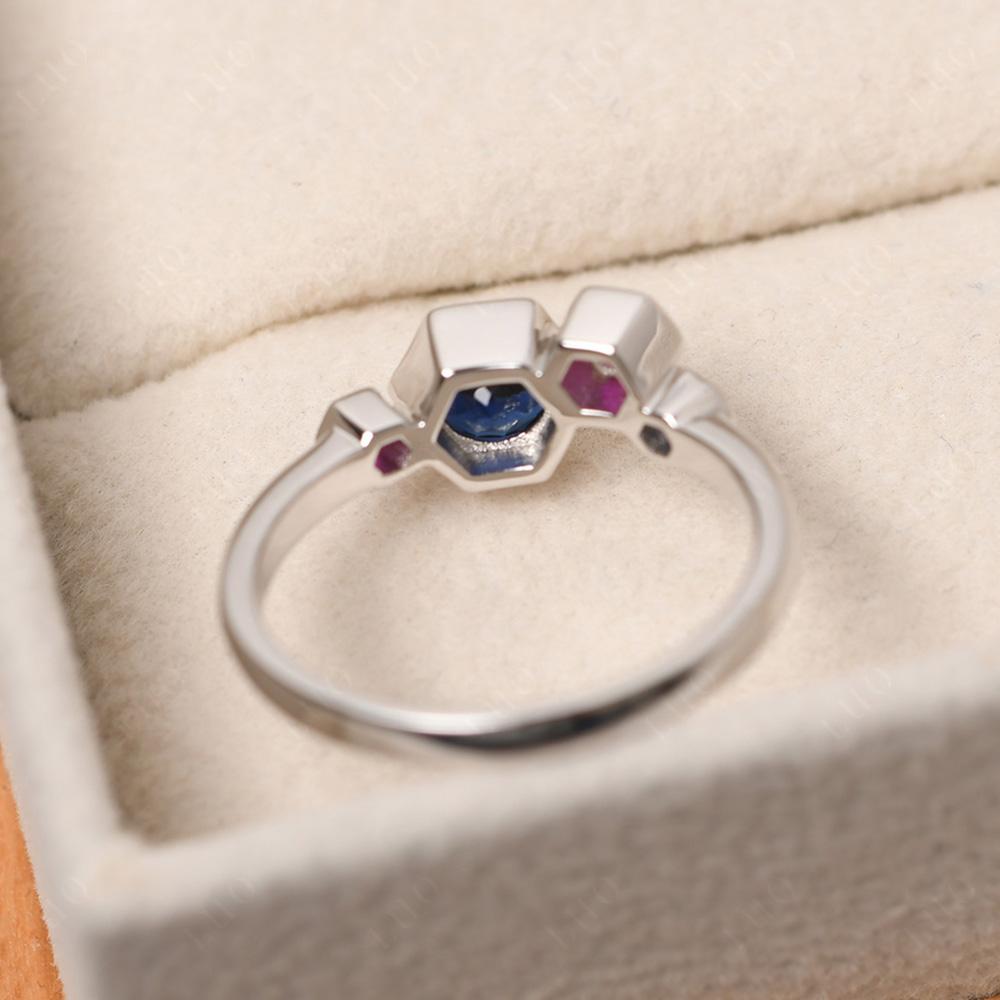 Dainty Sapphire Honeycomb Ring - LUO Jewelry