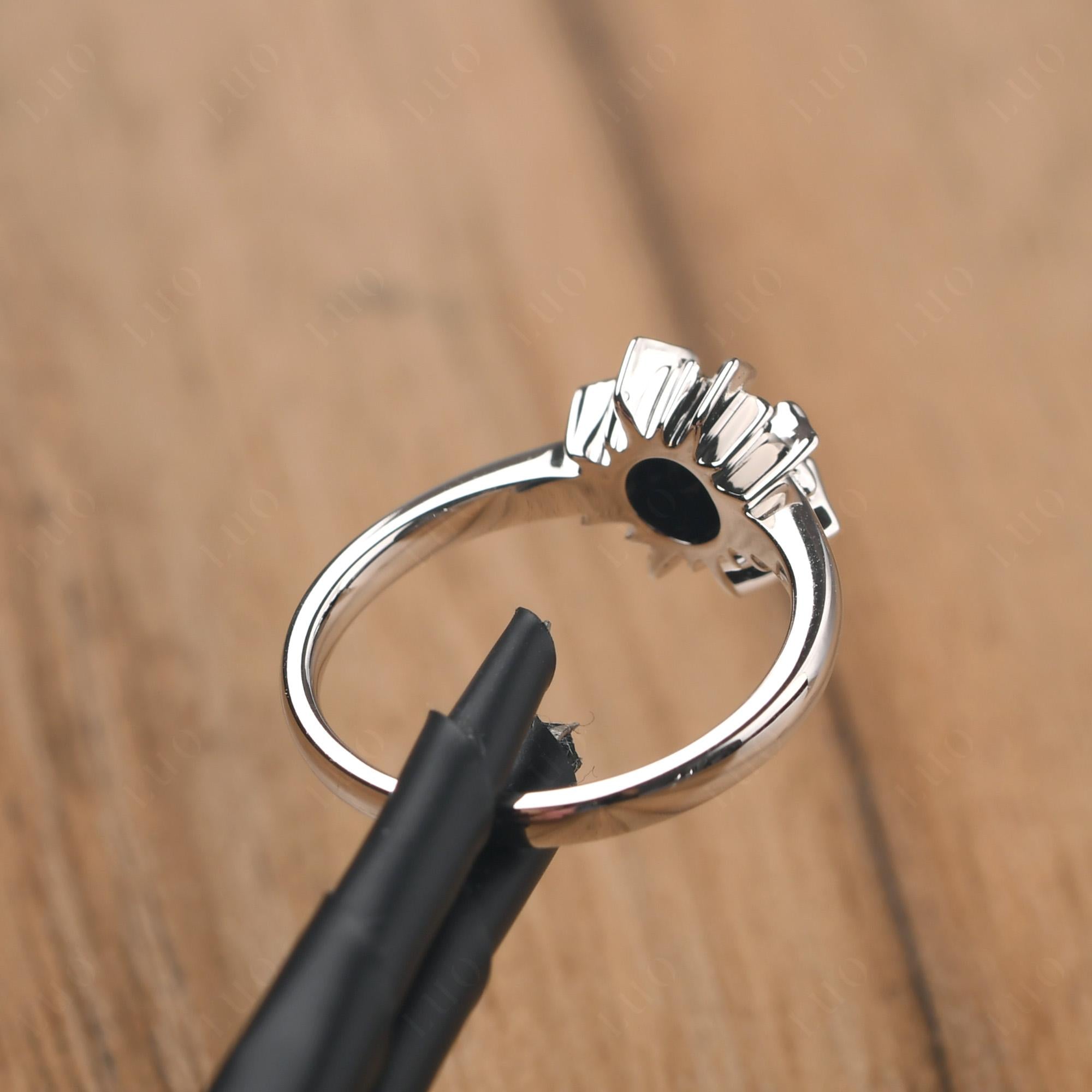 Sunburst Black Stone Solitaire Ring - LUO Jewelry