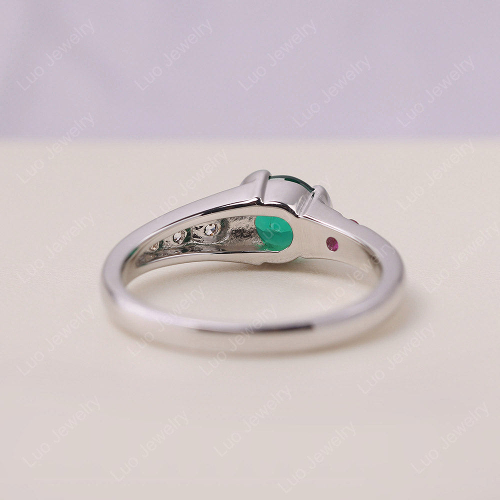 Brilliant Emerald Bezel Setting Ring