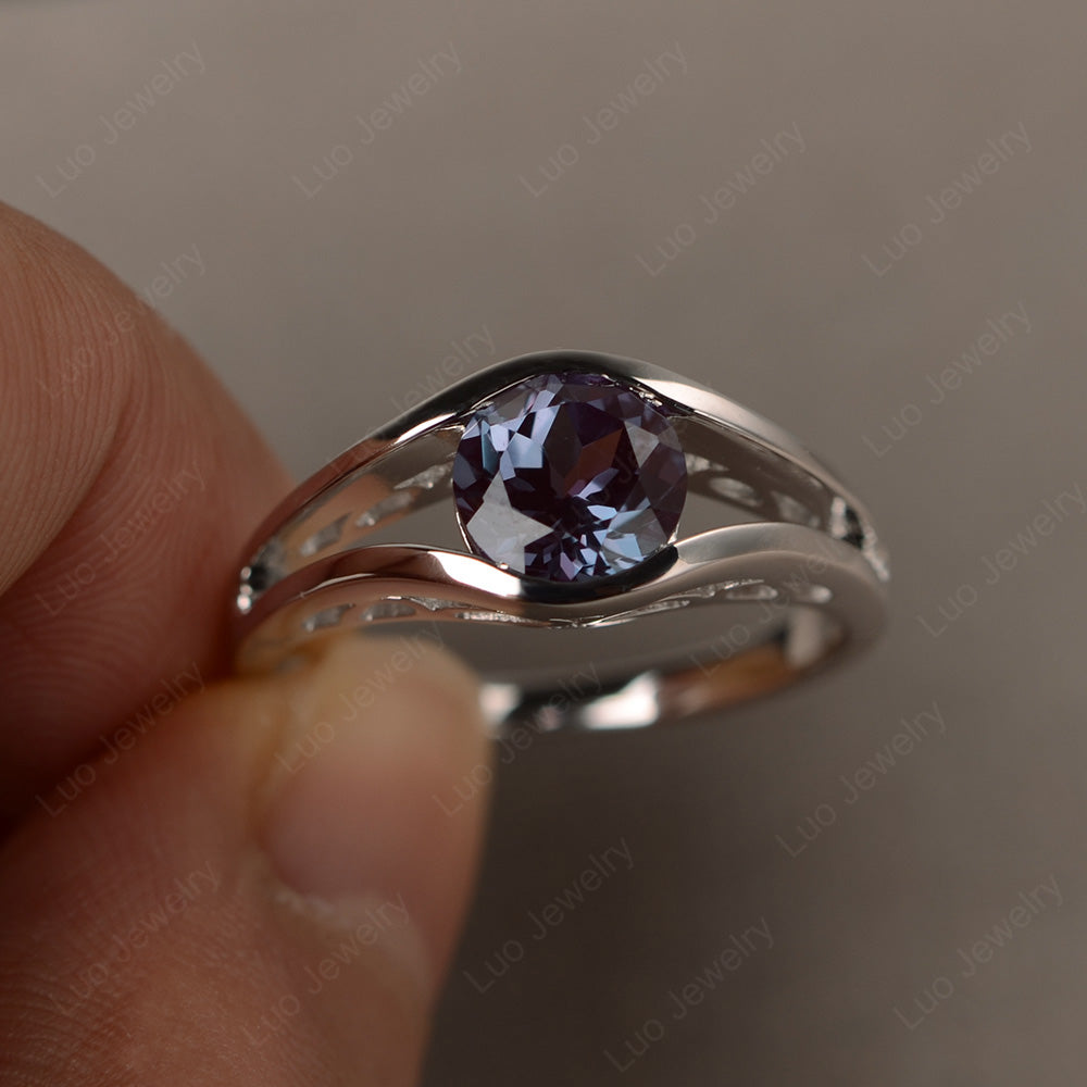 Vintage Alexandrite Ring Solitaire Wedding Ring - LUO Jewelry
