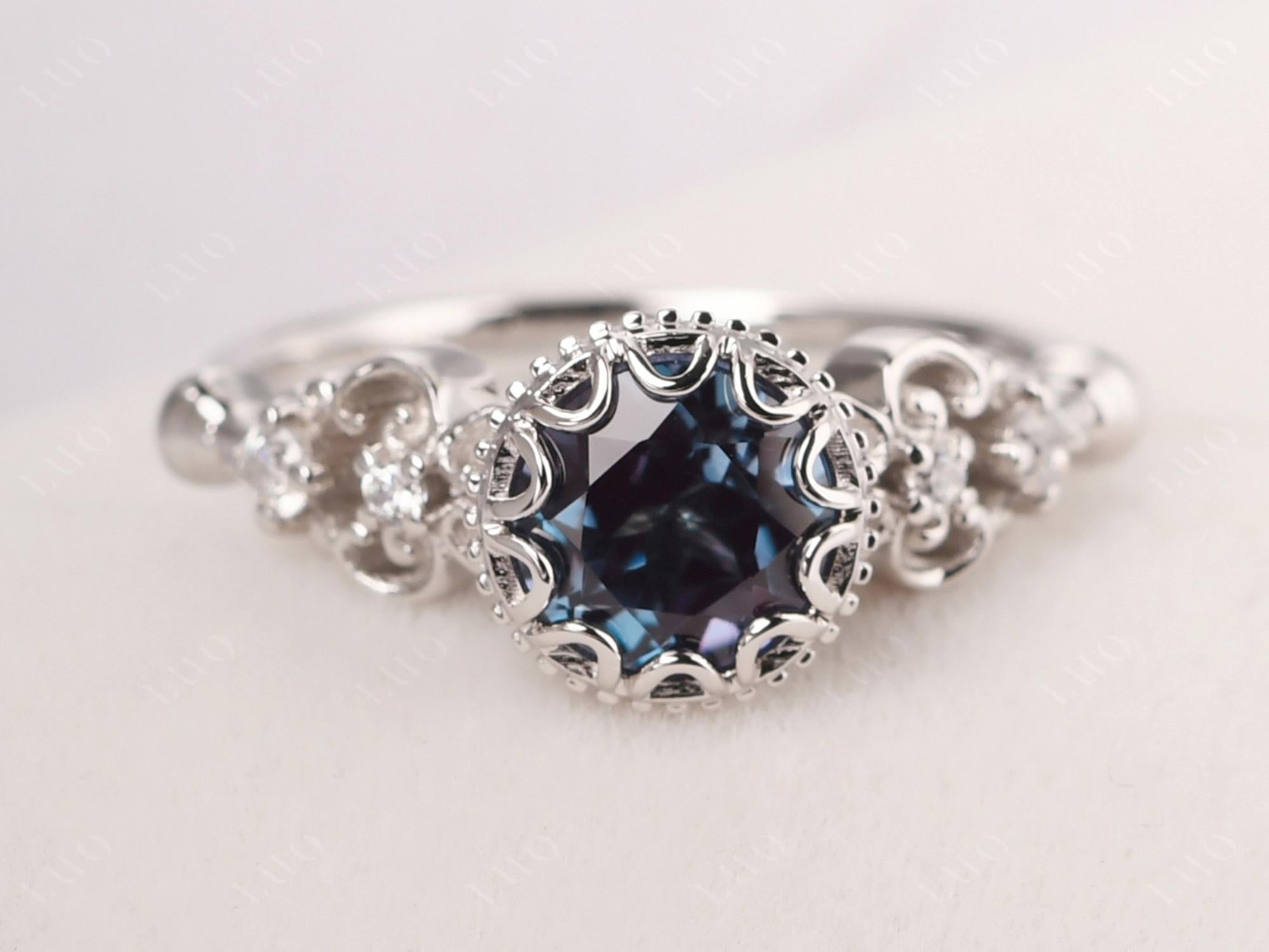 Art Deco Vintage Inspired Lab Alexandrite Ring - LUO Jewelry
