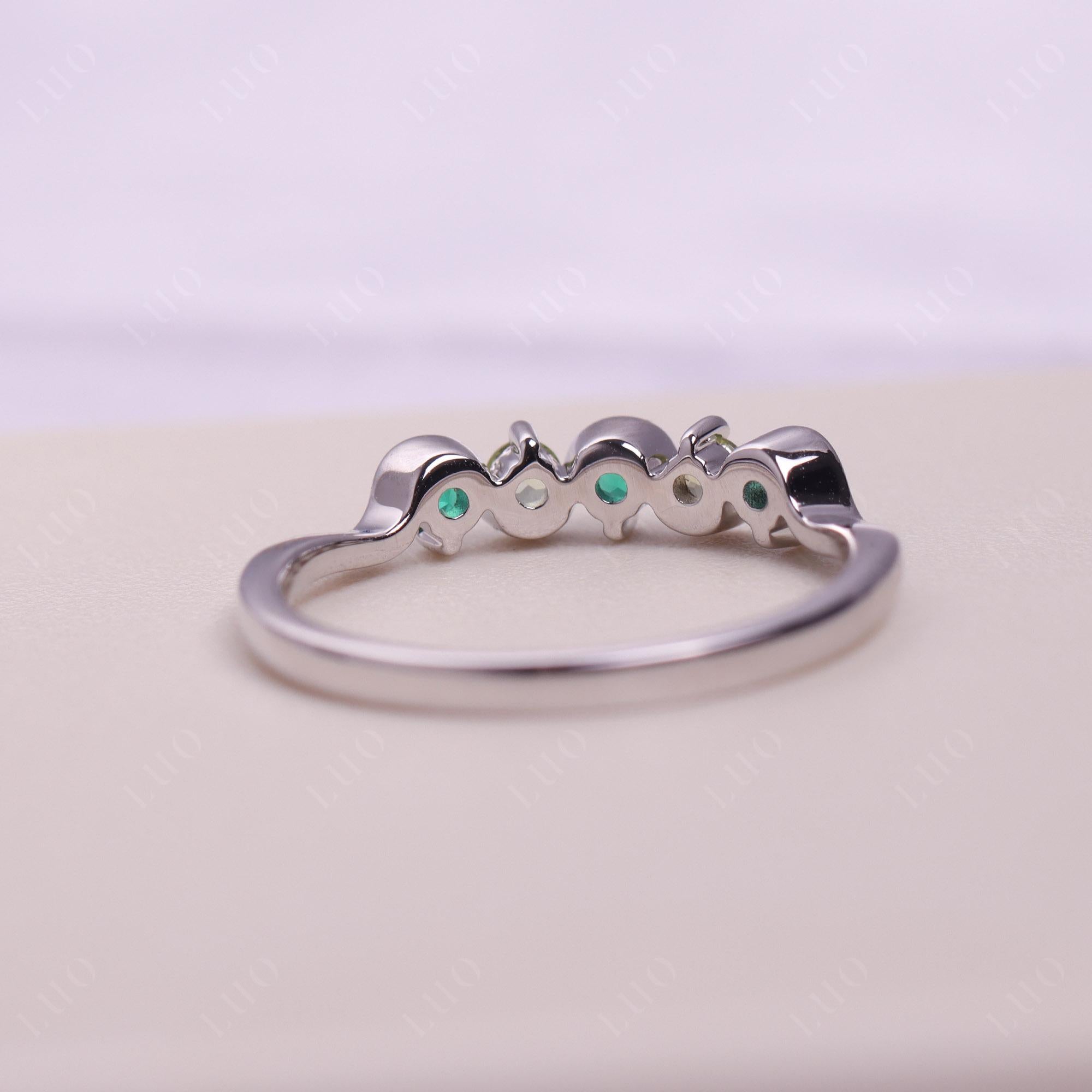 Lab Emerald and Peridot Band Ring - LUO Jewelry