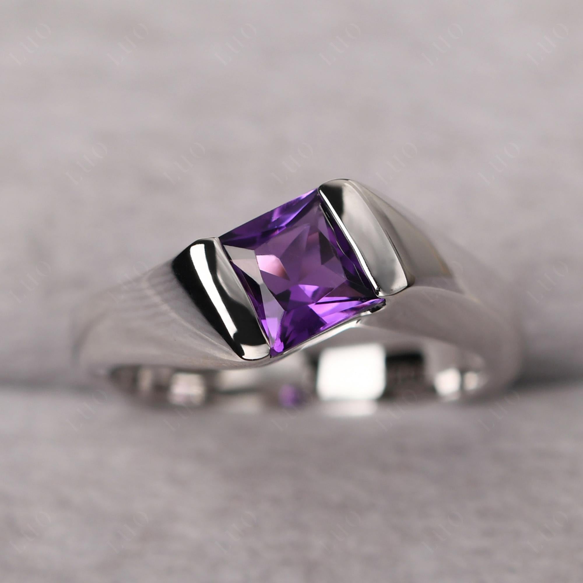 Simple Amethyst Bypass Ring - LUO Jewelry