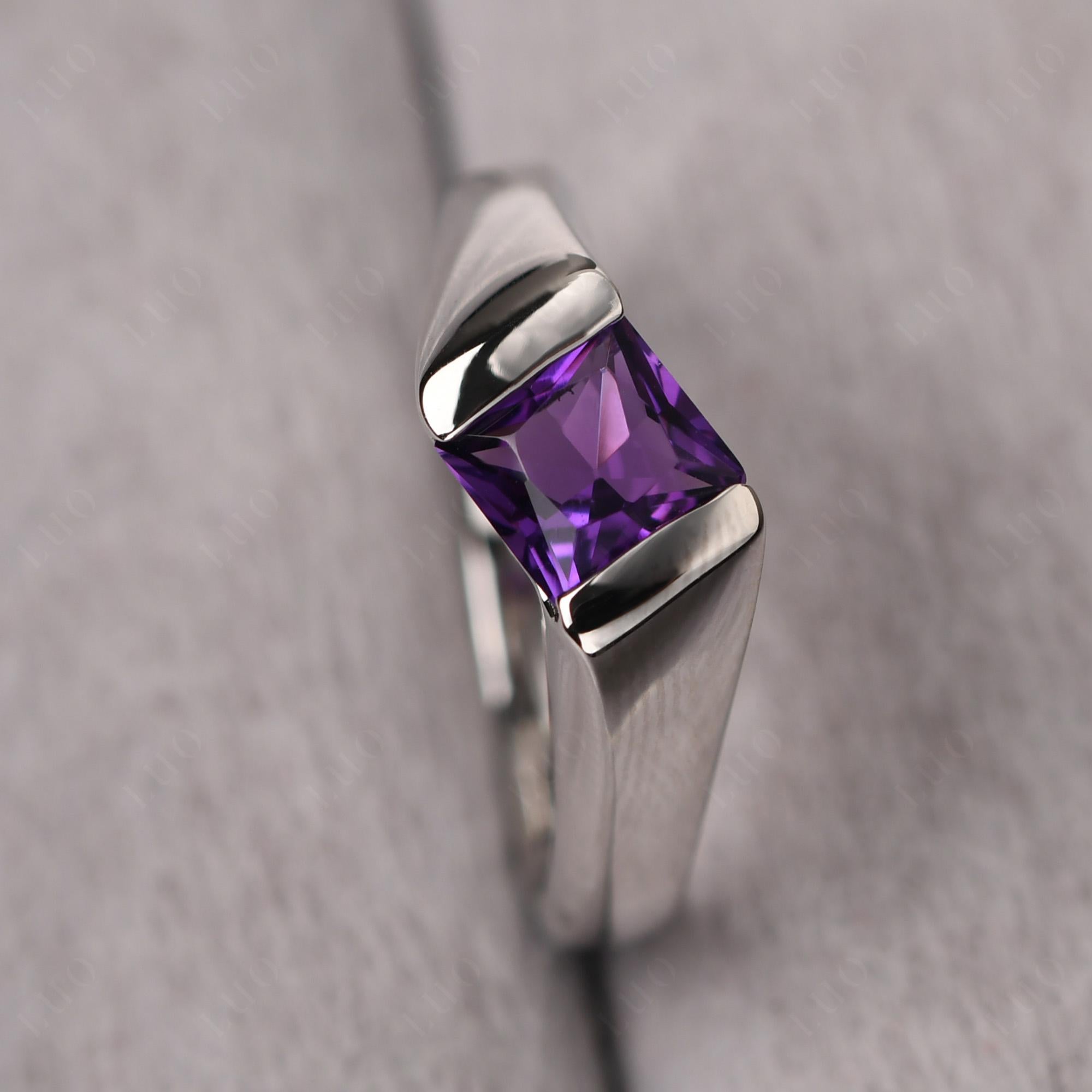Simple Amethyst Bypass Ring - LUO Jewelry