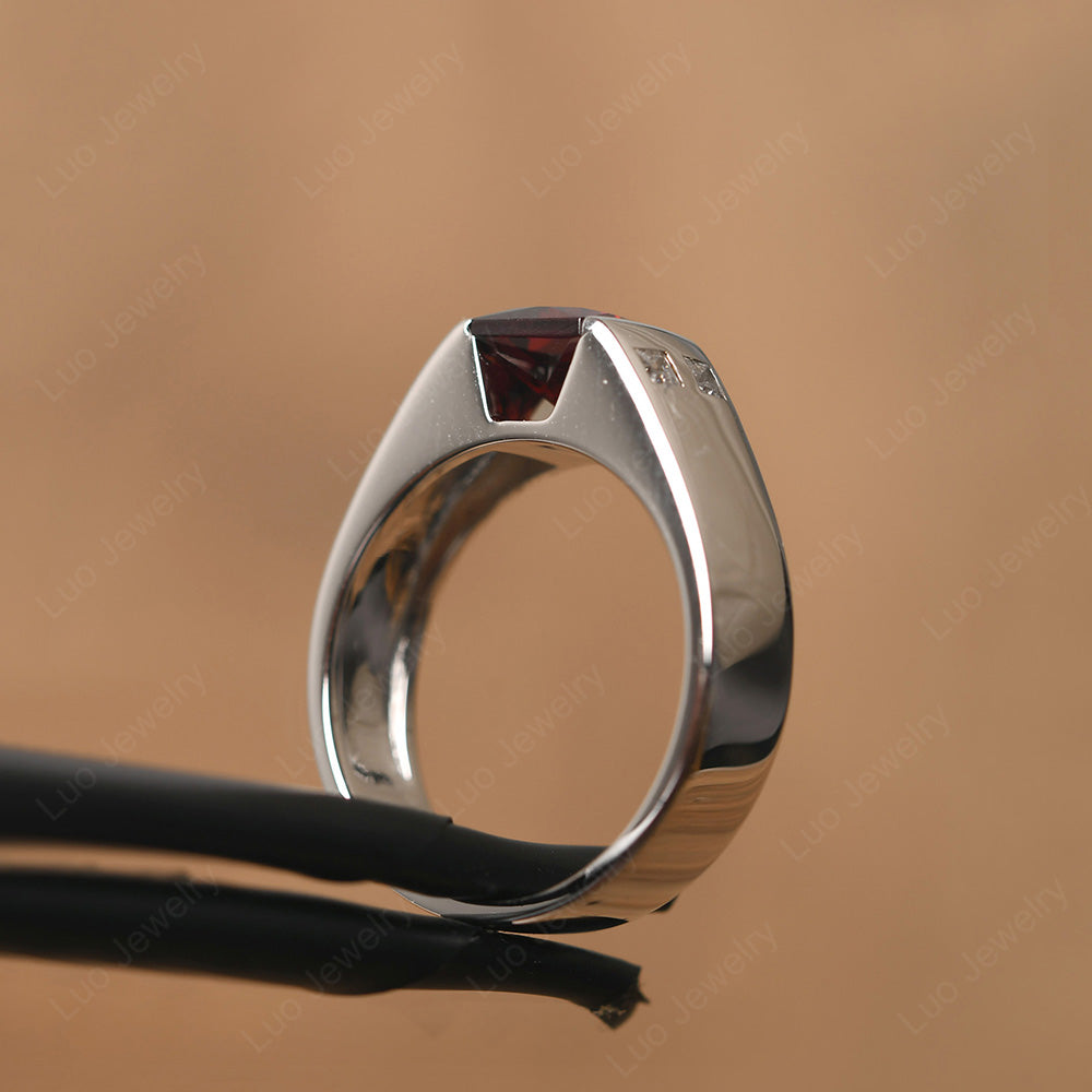 Men'S Princess Cut Garnet Ring - LUO Jewelry