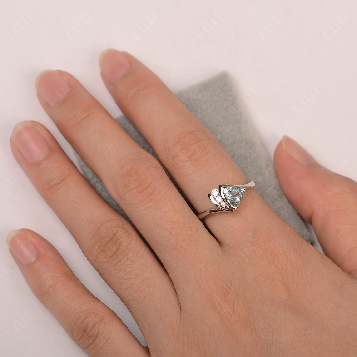 Trillion Cut Aquamarine Sailboat Inspire Ring - LUO Jewelry