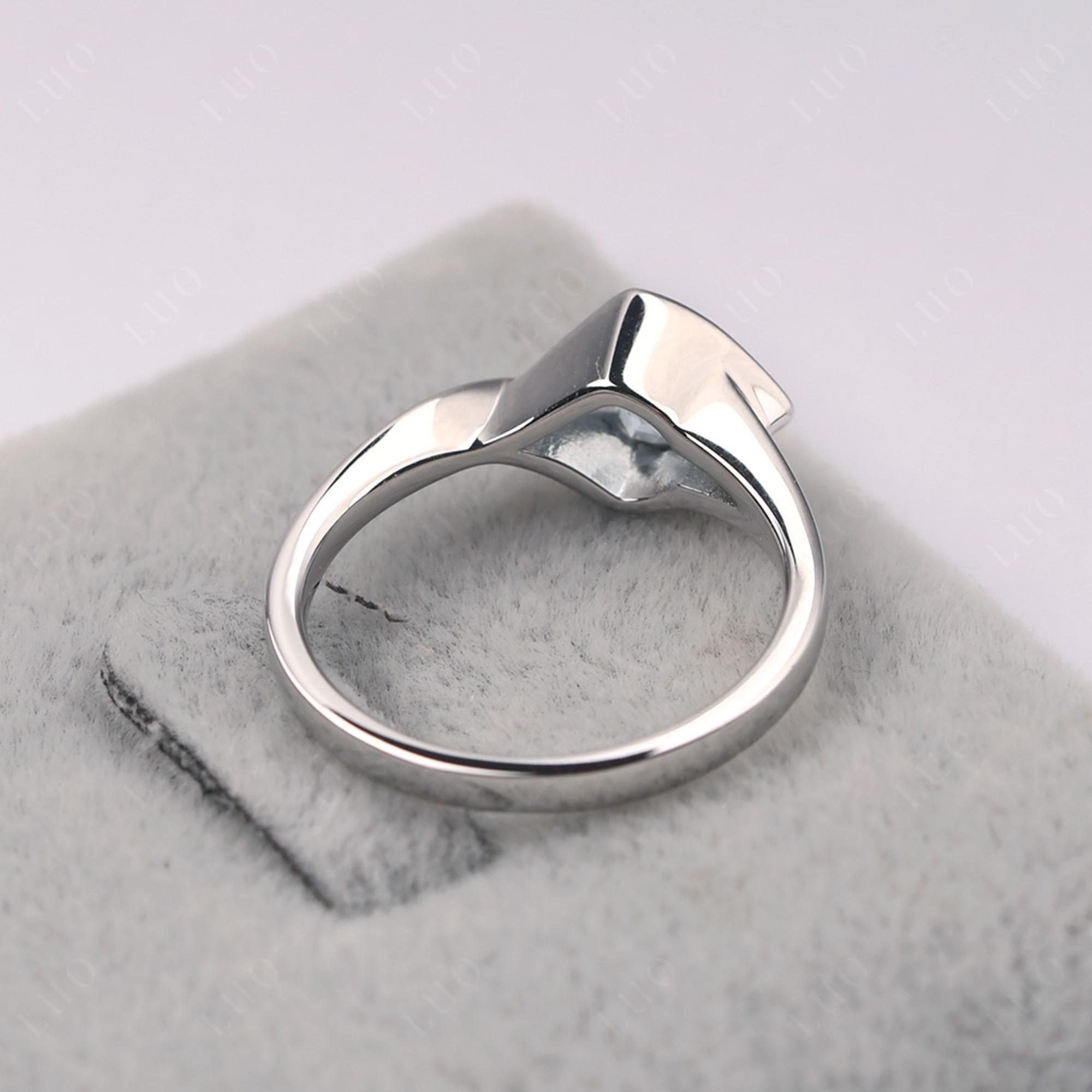 Trillion Cut Simple Aquamarine Ring - LUO Jewelry
