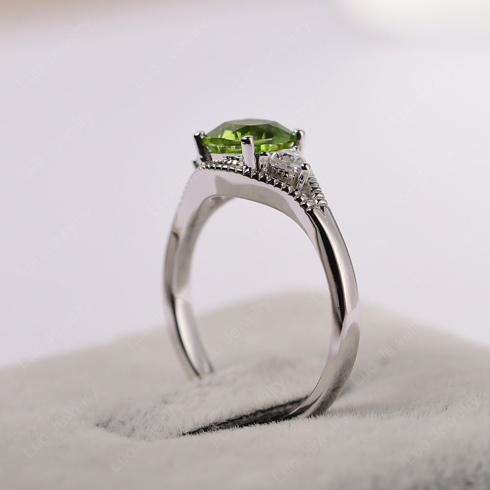 Vintage Peridot Ring With Trillion Side Stone - LUO Jewelry