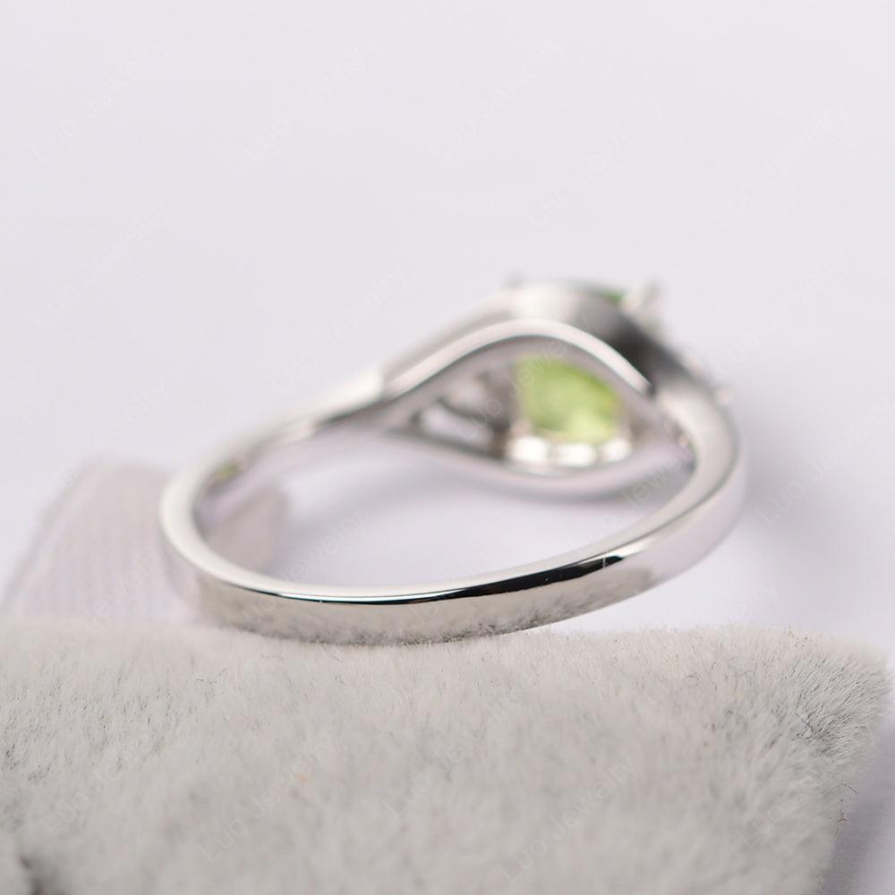 Vintage Peridot Ring With Trillion Side Stone - LUO Jewelry