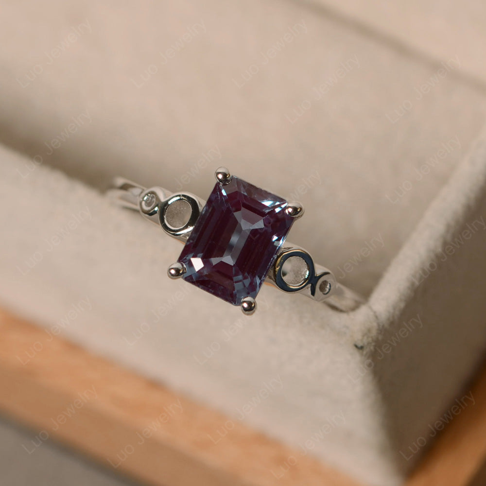 Antique Emerald Cut Alexandrite Solitaire Ring - LUO Jewelry