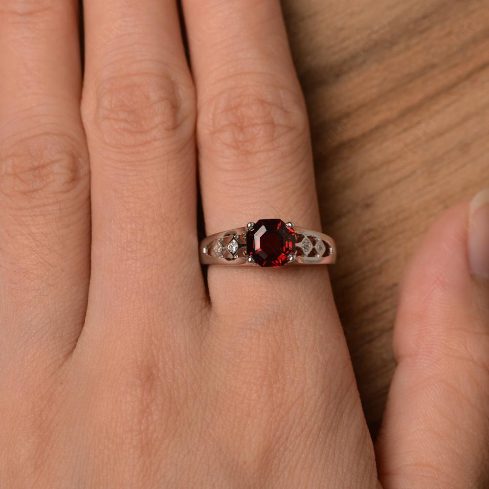 Vintage Style Octagon Cut Garnet Ring - LUO Jewelry