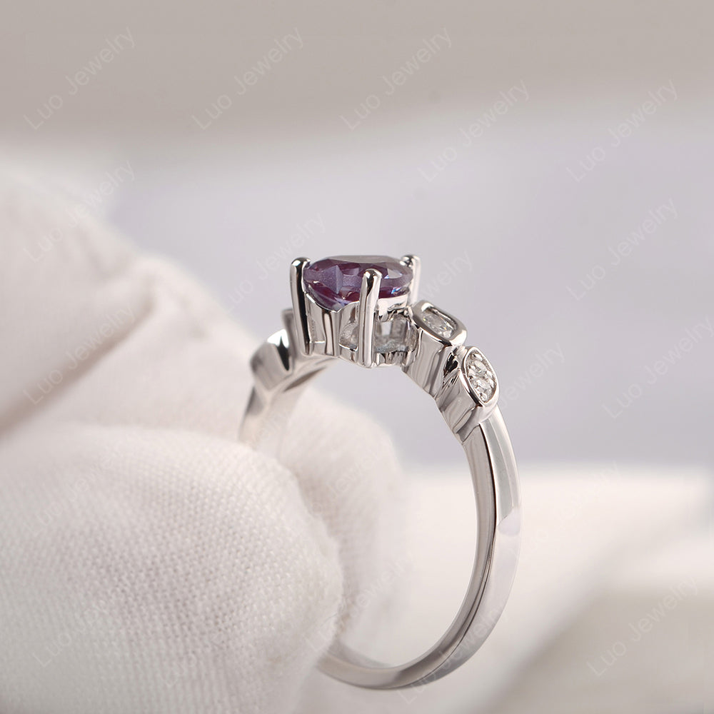 Vintage Heart Alexandrite Ring White Gold - LUO Jewelry