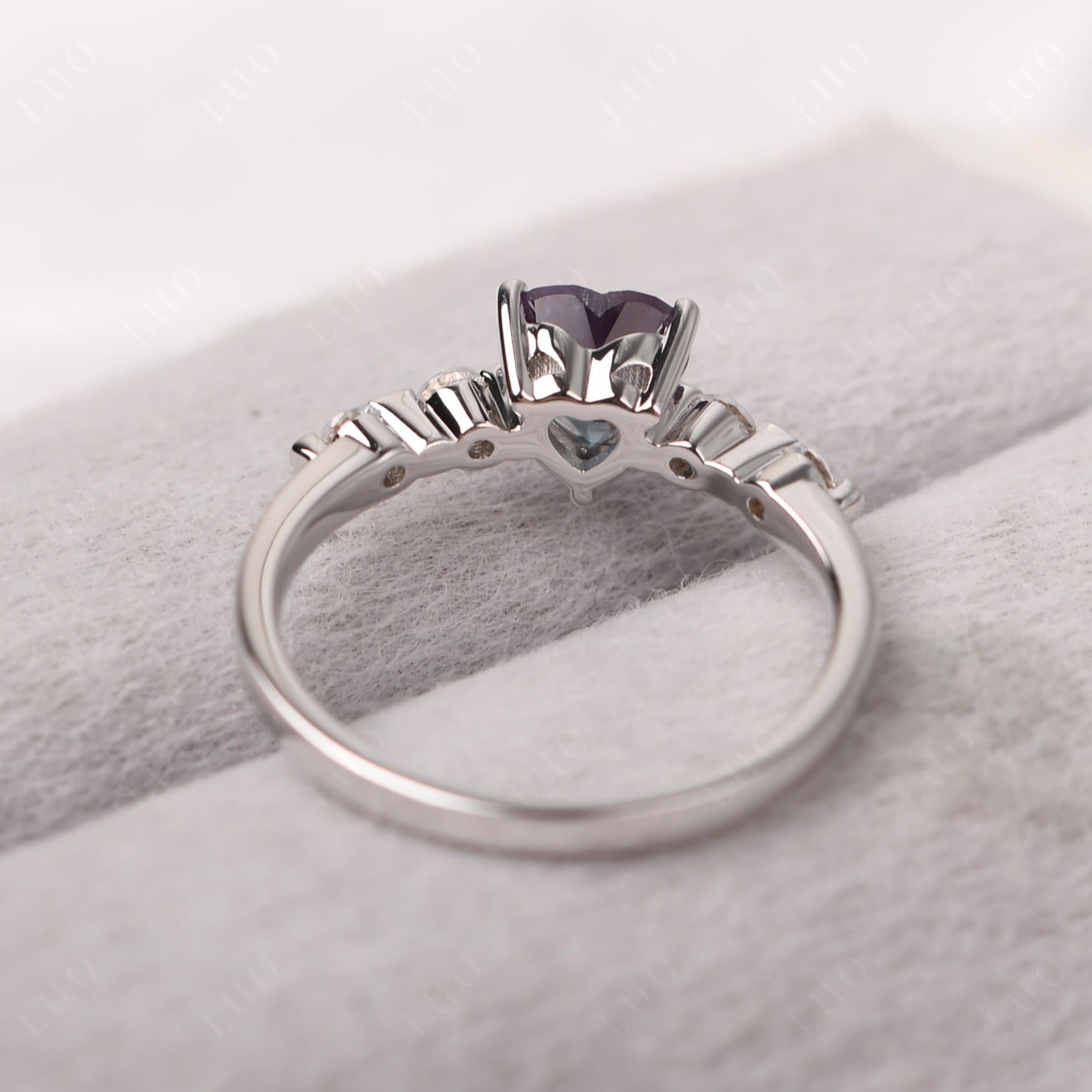 Dainty Heart Alexandrite Engagement Ring - LUO Jewelry