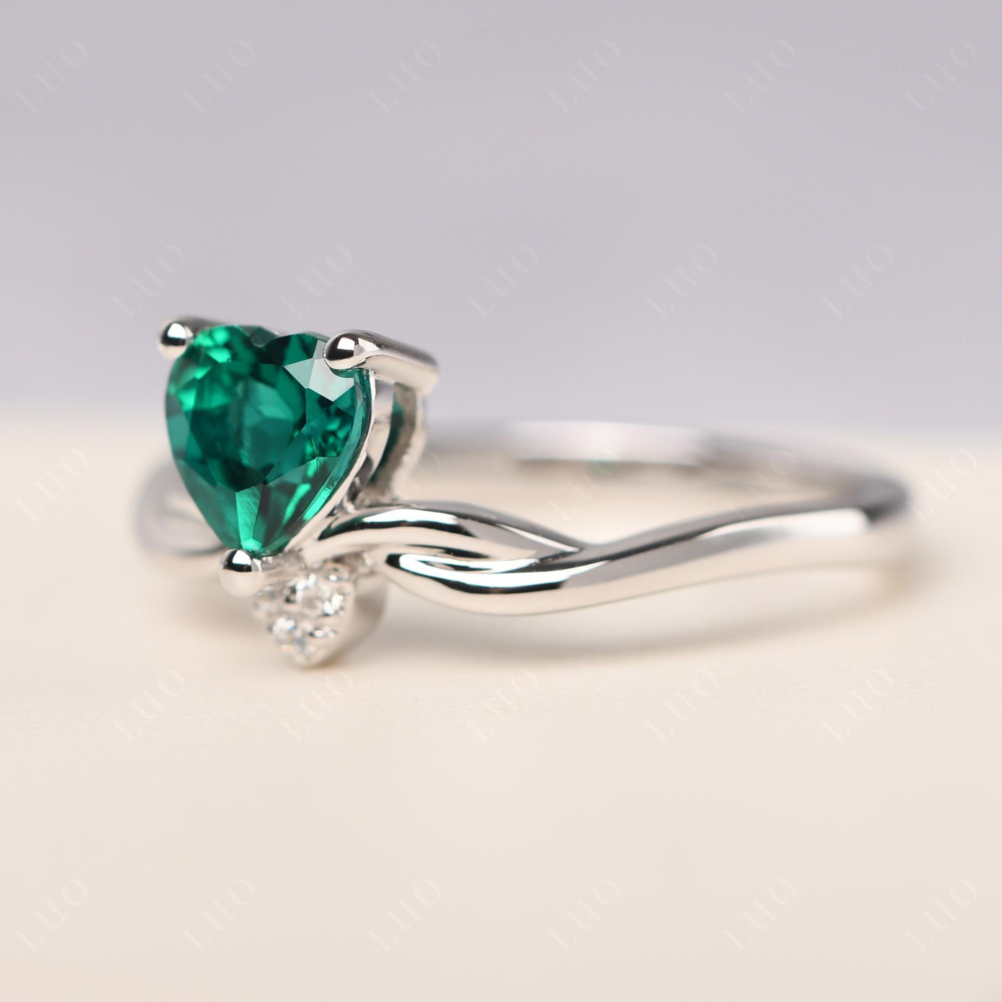 Dainty Twisted Lab Grown Emerald Engagement Ring - LUO Jewelry