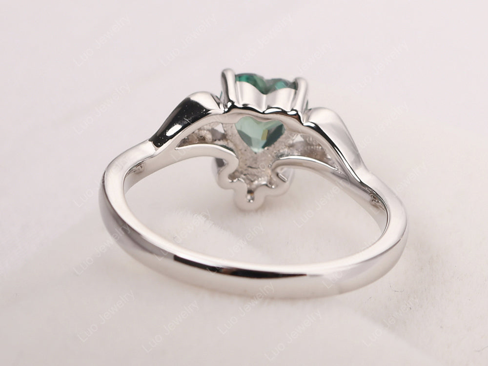Heart Shaped Green Sapphire Wave Ring - LUO Jewelry