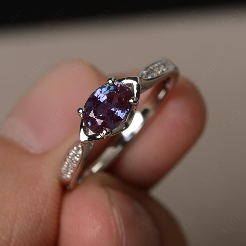 Petite Oval Horizontal Lab Grown Alexandrite Ring - LUO Jewelry