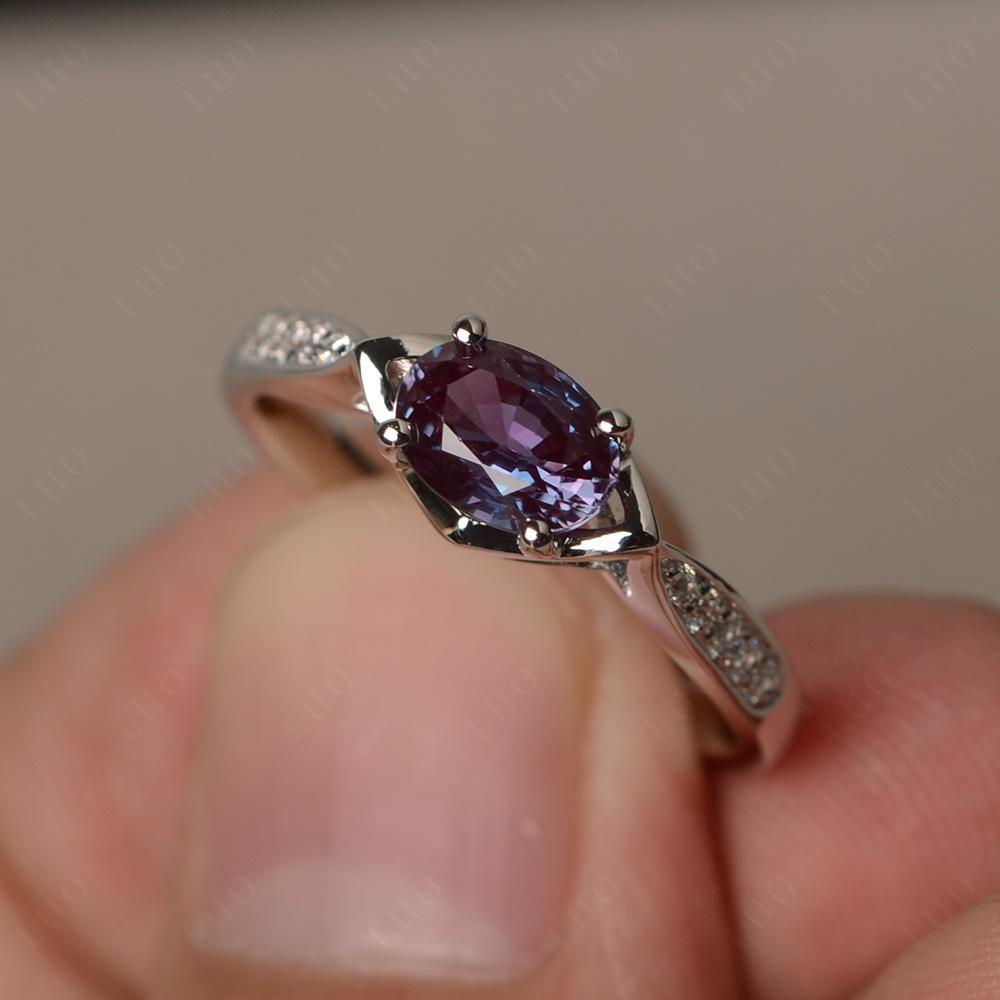 Petite Oval Horizontal Lab Grown Alexandrite Ring - LUO Jewelry