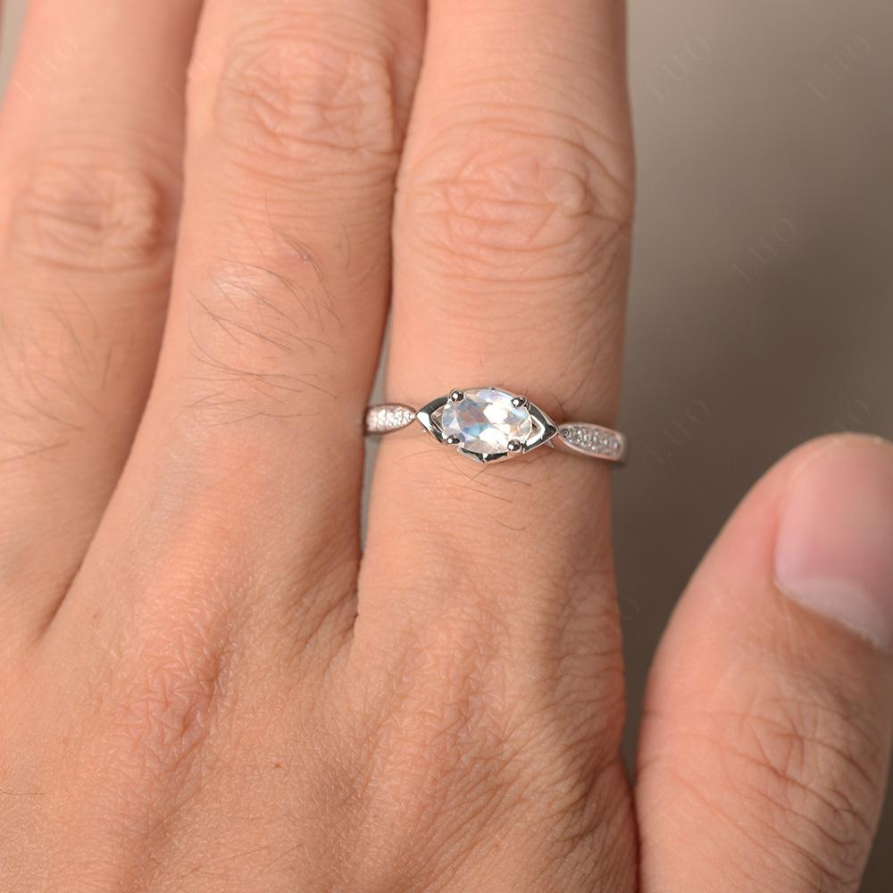 Petite Oval Horizontal Moonstone Ring - LUO Jewelry