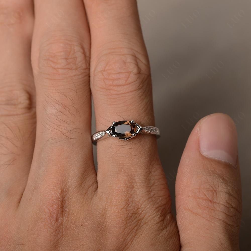 Petite Oval Horizontal Smoky Quartz Ring - LUO Jewelry