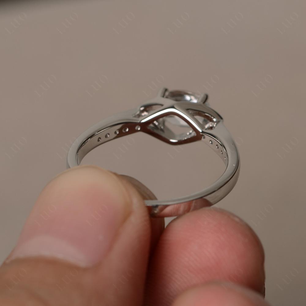 Petite Oval Horizontal White Topaz Ring - LUO Jewelry