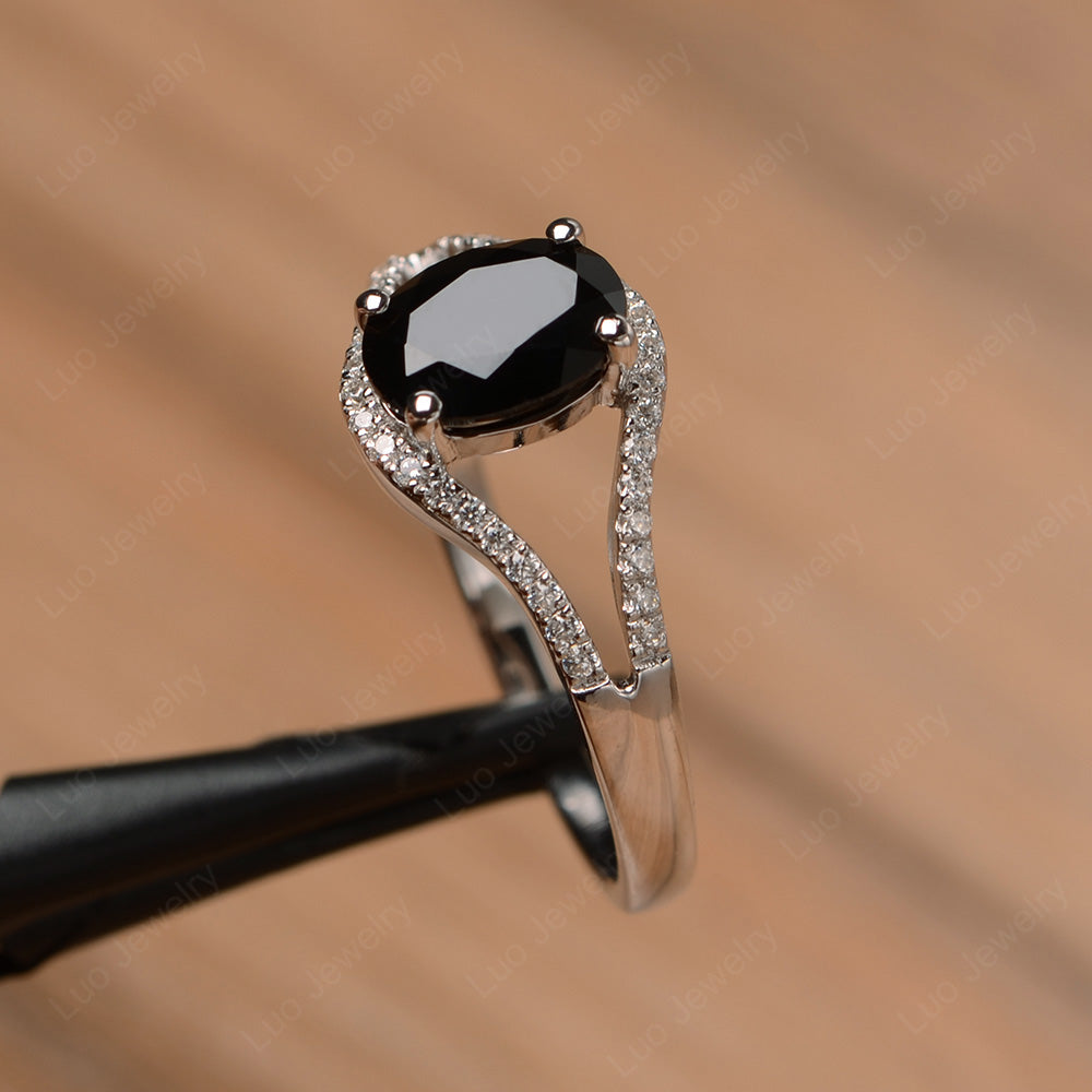 Oval Black Stone Ring Split Shank Sterling Silver - LUO Jewelry