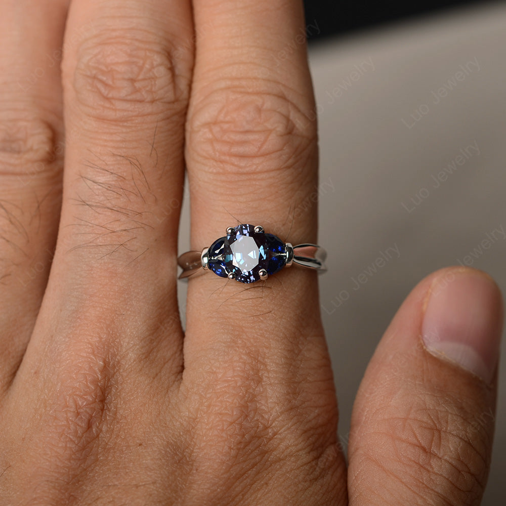 Oval Cut Art Deco Alexandrite Ring Yellow Gold - LUO Jewelry