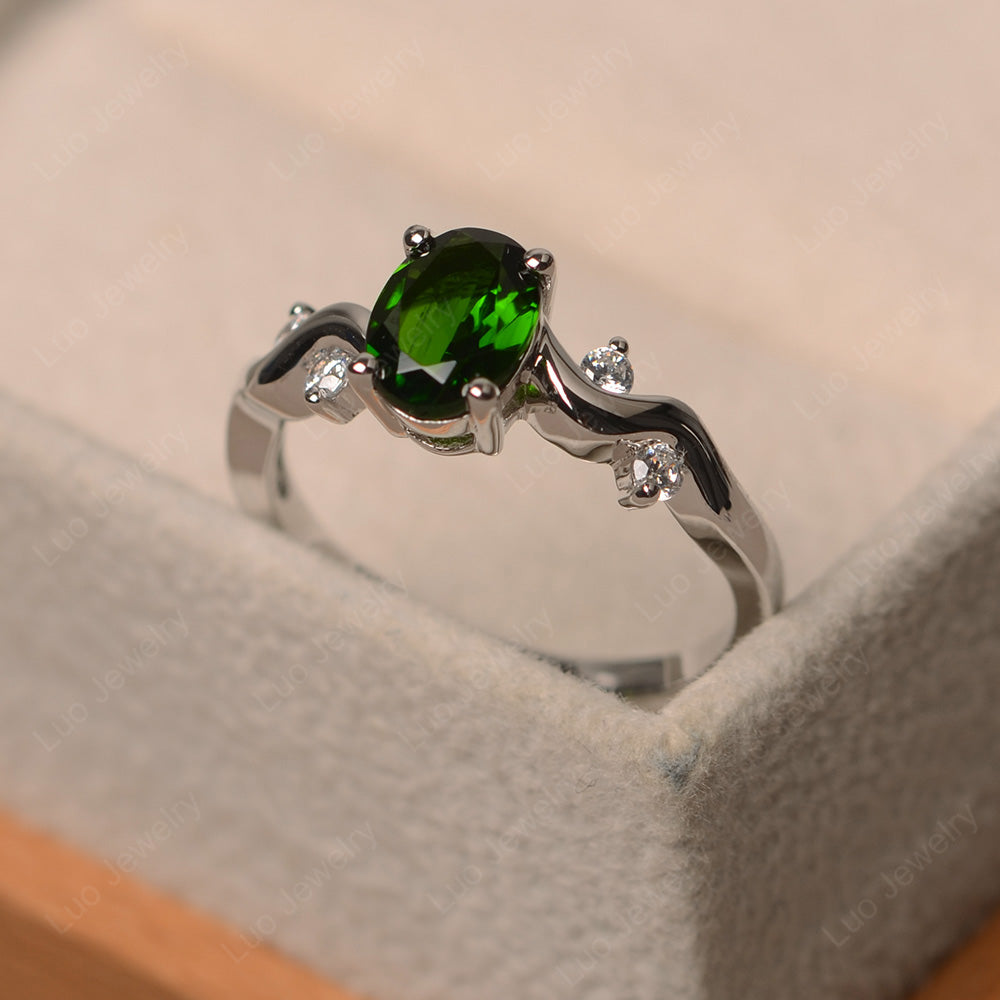 Oval Eccentric Diopside Ring Yellow Gold - LUO Jewelry