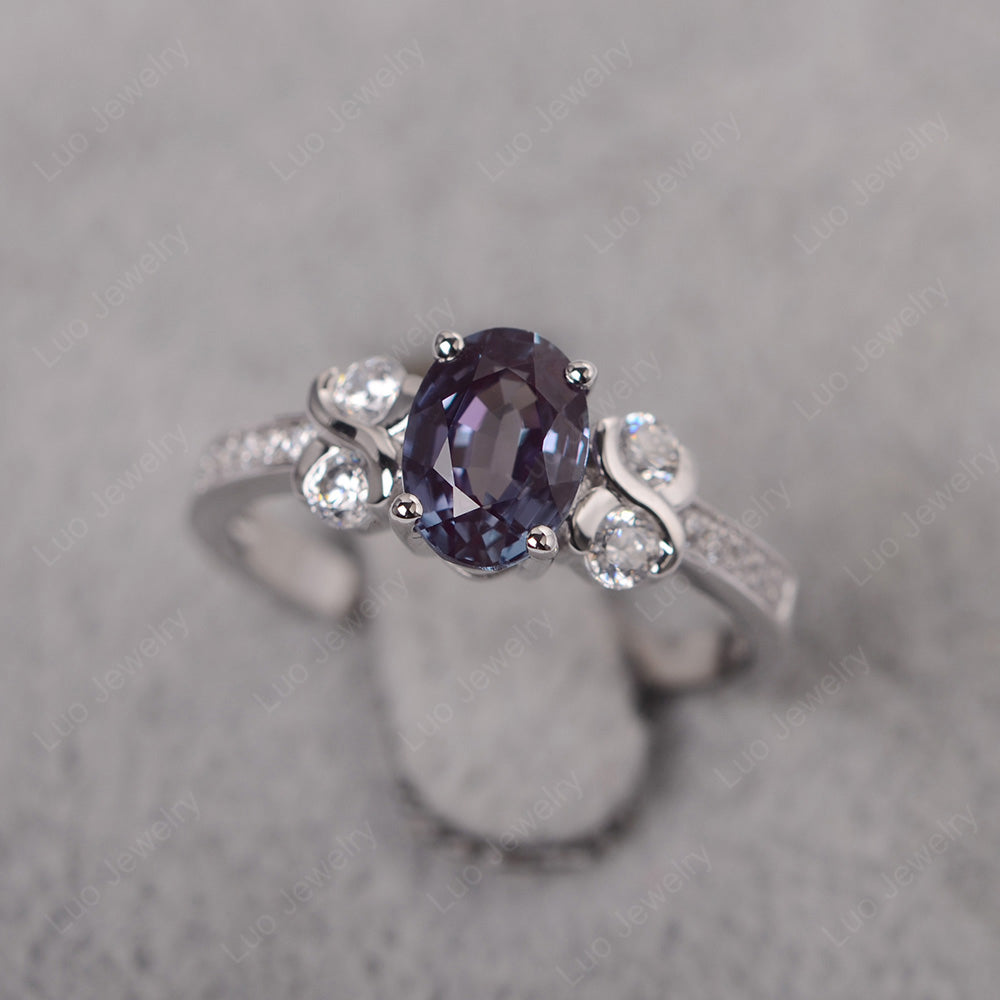 Oval Cut Alexandrite Infinity Stone Ring - LUO Jewelry