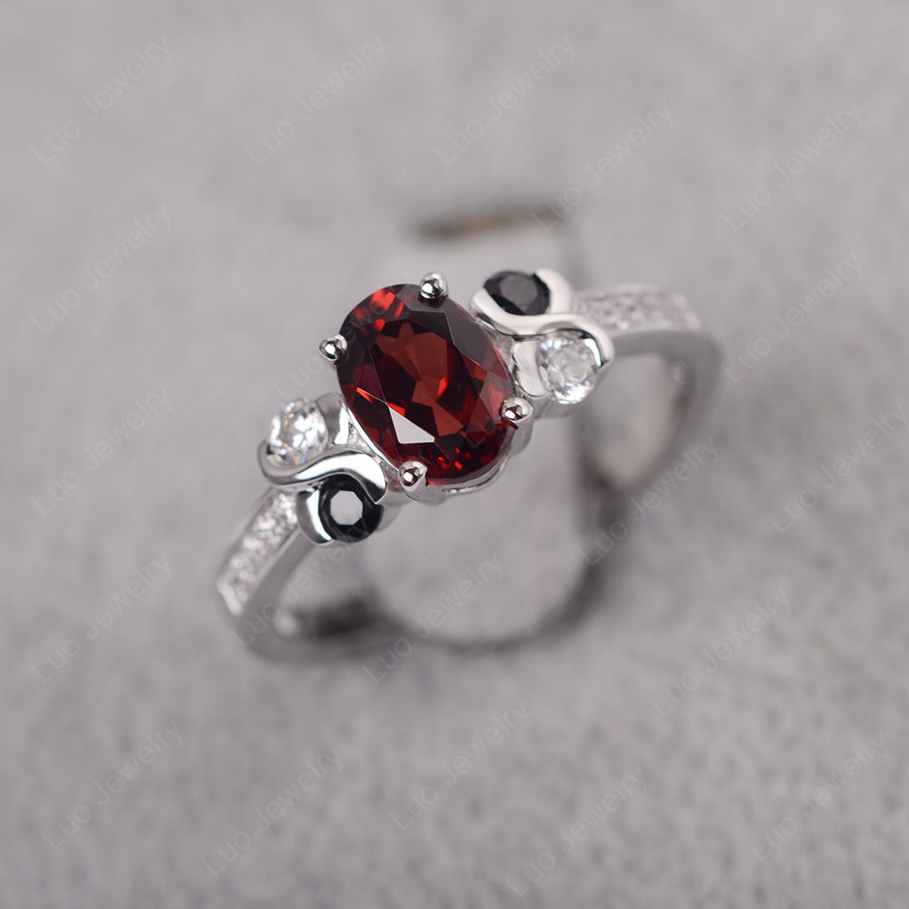 Oval Cut Garnet Infinity Stone Ring - LUO Jewelry