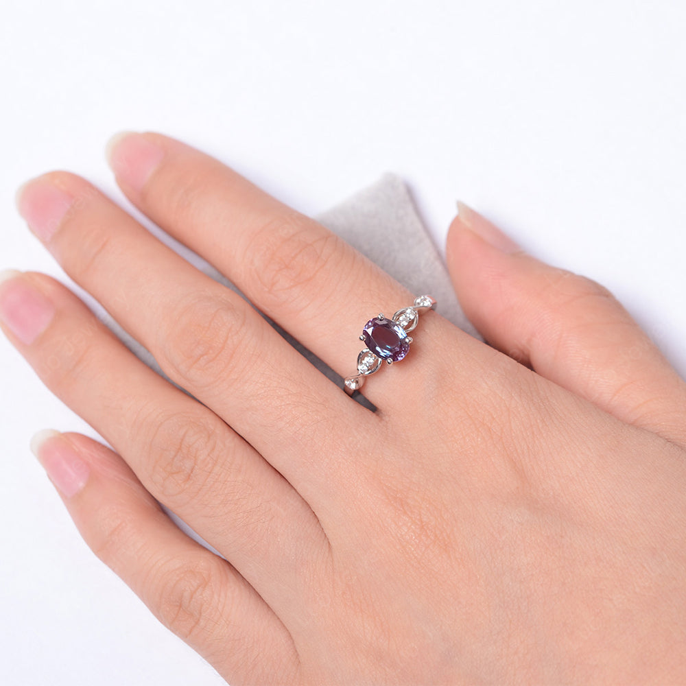 Alexandrite Ring Oval Cut Engagement Ring - LUO Jewelry