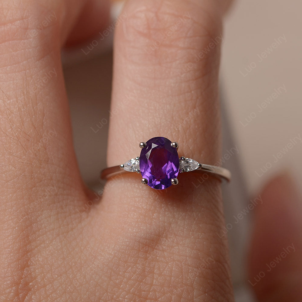 Simple Oval Cut Amethyst Ring Yellow Gold - LUO Jewelry