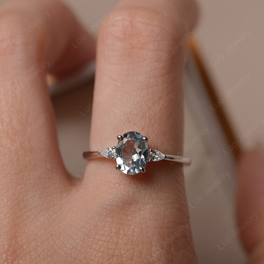 Simple Oval Cut Aquamarine Ring Yellow Gold - LUO Jewelry