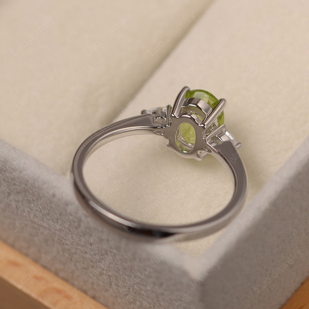 Simple Oval Cut Peridot Ring Yellow Gold - LUO Jewelry