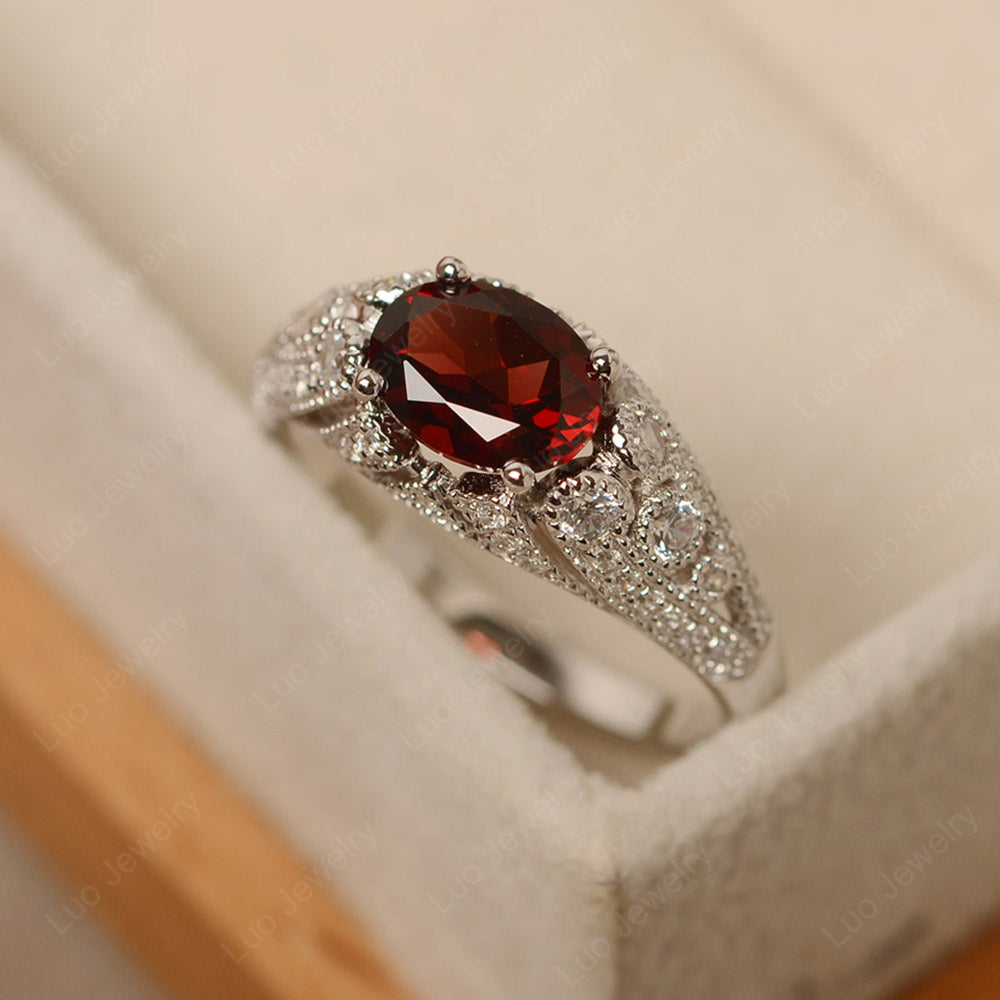 Vintage Horizontal Oval Cut Garnet Ring - LUO Jewelry
