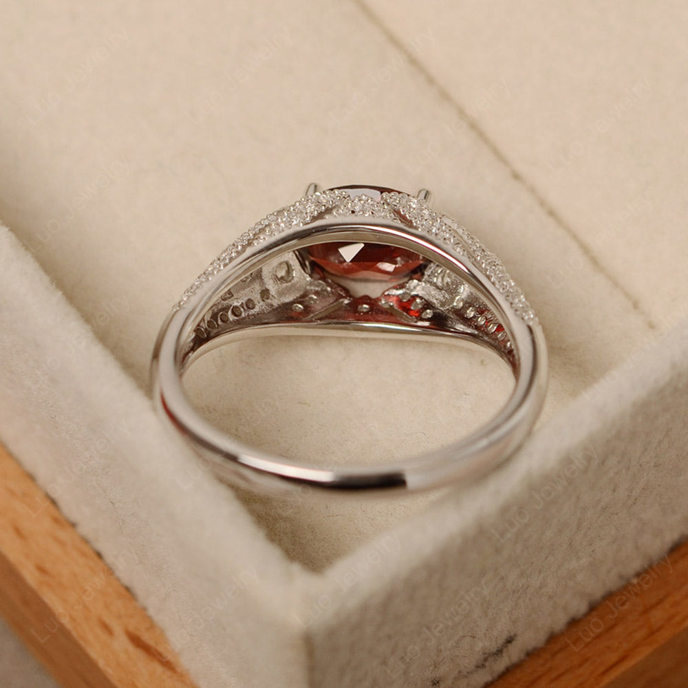 Vintage Horizontal Oval Cut Garnet Ring - LUO Jewelry